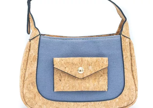 Mała torebka korkowa , model A