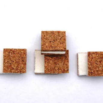 Przekładki korkowe 18x16x3mm luz