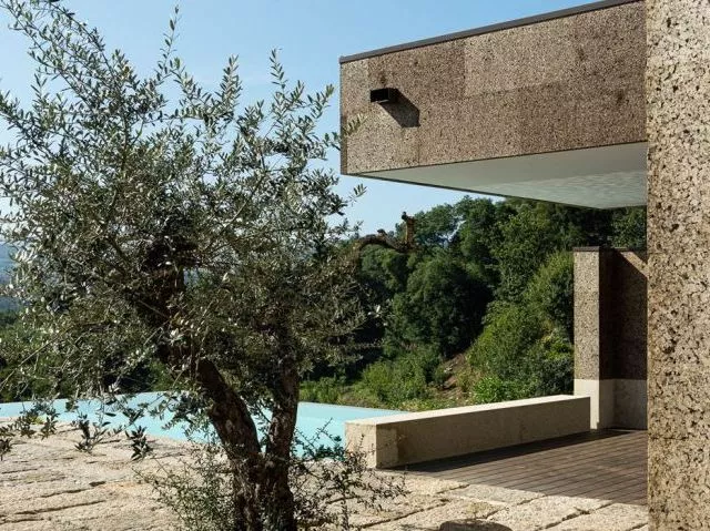 Korek ekspandowany w projektach ekologicznych domów